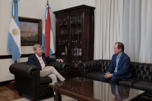 En medio de la discusión por la reforma laboral, Rogelio Frigerio volvió a fracturar al PJ de Entre Ríos