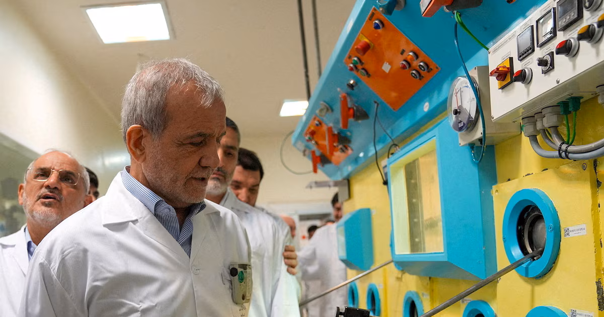 Alerta política: si la crisis en Irán se profundiza, crece el riesgo de proliferación nuclear; evocan la URSS