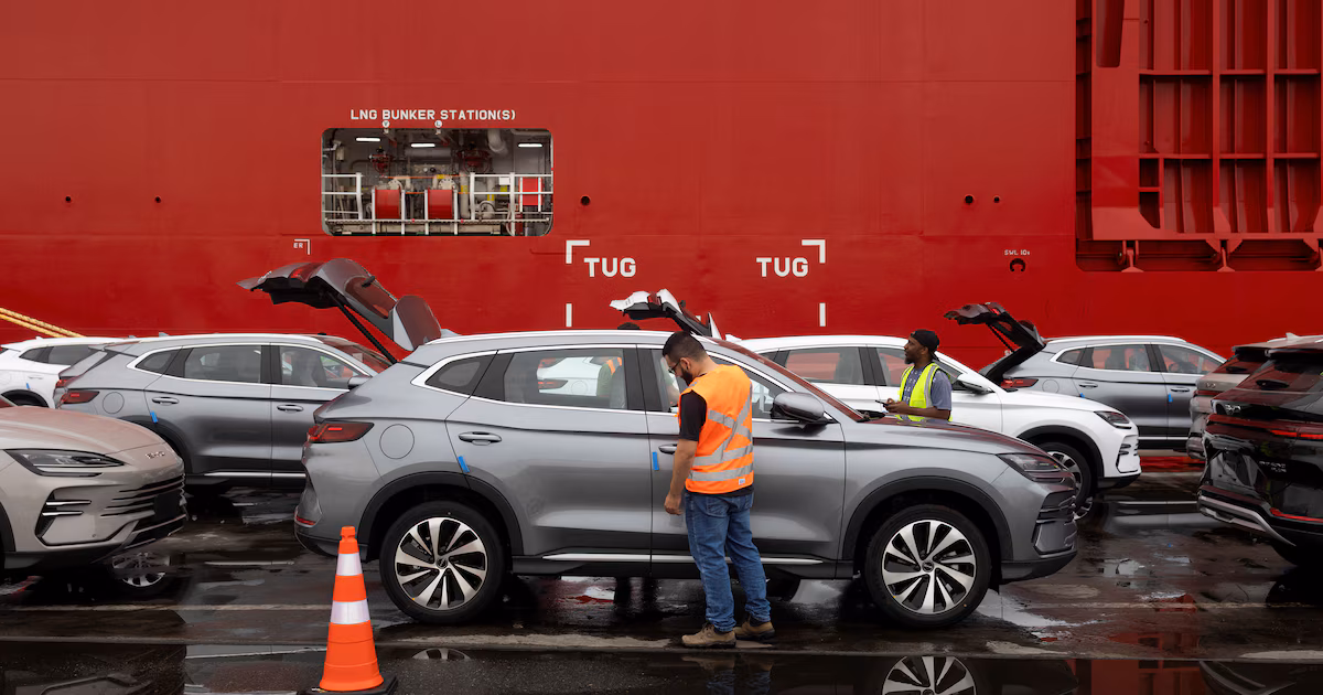 régimen para importar autos no vendidos permite patentarlos; industria advierte riesgos en garantía, seguro y repuestos