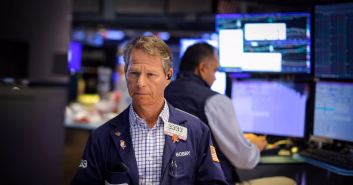 Activos argentinos suben: S&P Merval +3,4%, riesgo país bajo 500 y BCRA compró USD 176 millones