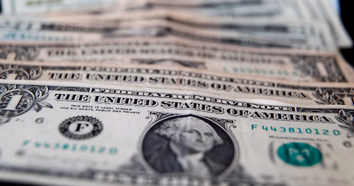 Ecuador vuelve a los mercados internacionales de capitales tras ausencia desde 2019