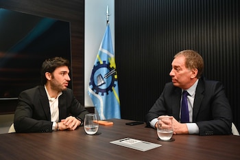 Reforma laboral: Santilli inicia la primera ronda de negociaciones con gobernadores para conseguir los votos en el Senado