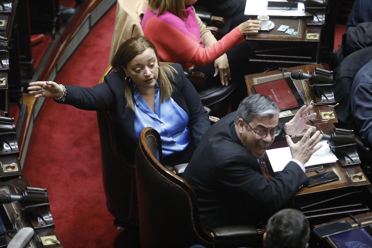 Diputados. Sin discutir las reformas laboral y penal juvenil, el PJ no logró consenso sobre el único punto por el que se congregó