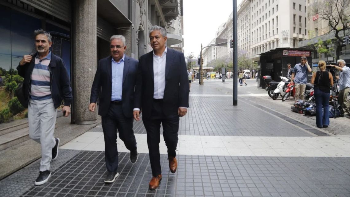 Reforma laboral: gobernadores “dialoguistas” se reúnen para armar una estrategia común