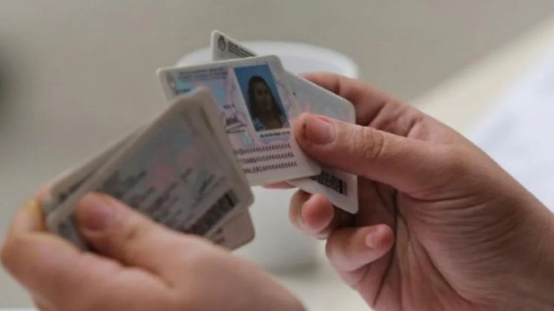 Desde febrero, Nación actualiza DNI y pasaporte para endurecer controles y prevenir fraudes