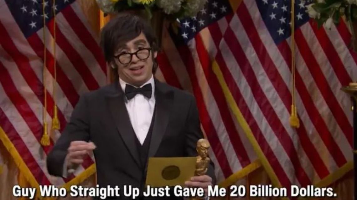 Parodia a Javier Milei en Saturday Night Live por el swap con EE.UU. agita la agenda política argentina