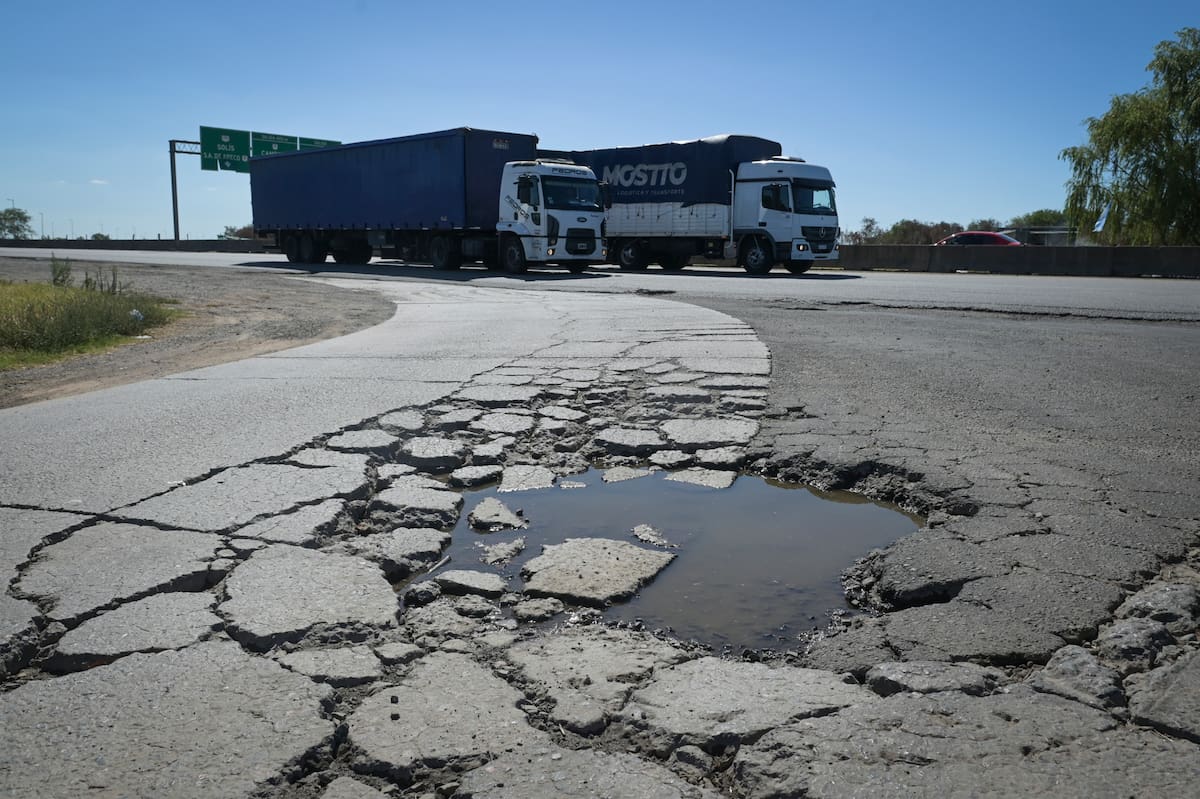 Se firmó la toma de posesión de las primeras rutas privatizadas por el Gobierno