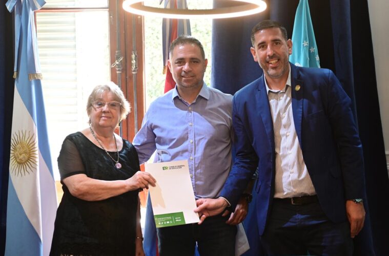 Landó vuelve a la estructura del CGE