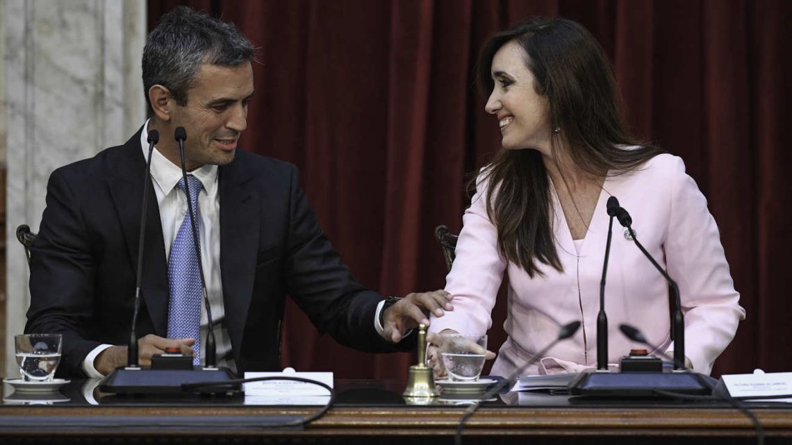 Oposición rechaza el DNU de reforma en Inteligencia y exige activar las bicamerales de control