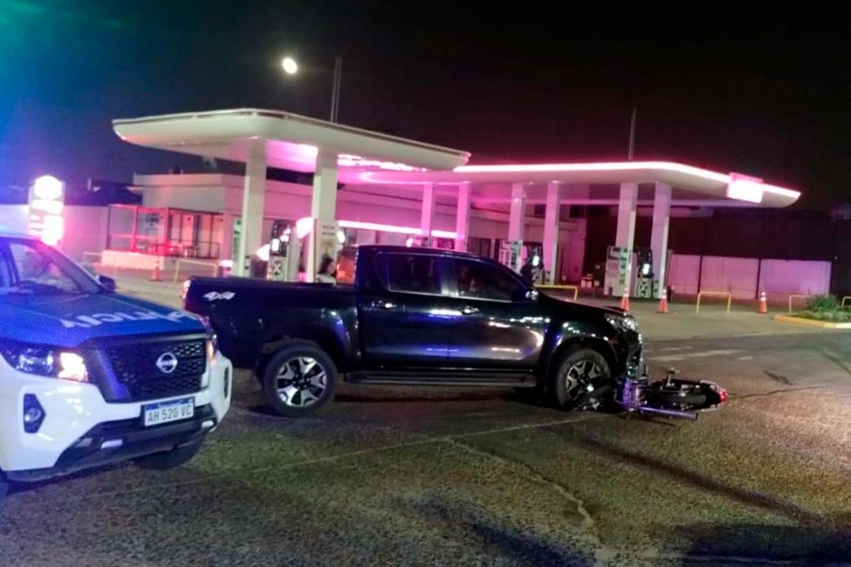 Motociclistas heridos tras accidente en San Lorenzo y Eva Perón