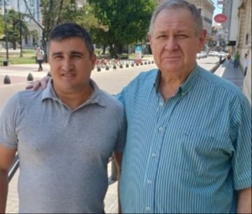 Rogel mantiene cerca a sus referentes en un año de internas para la UCR