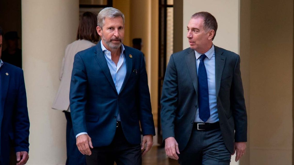 Santilli sigue su gira federal y se reúne con Frigerio para sumar apoyos a la reforma laboral