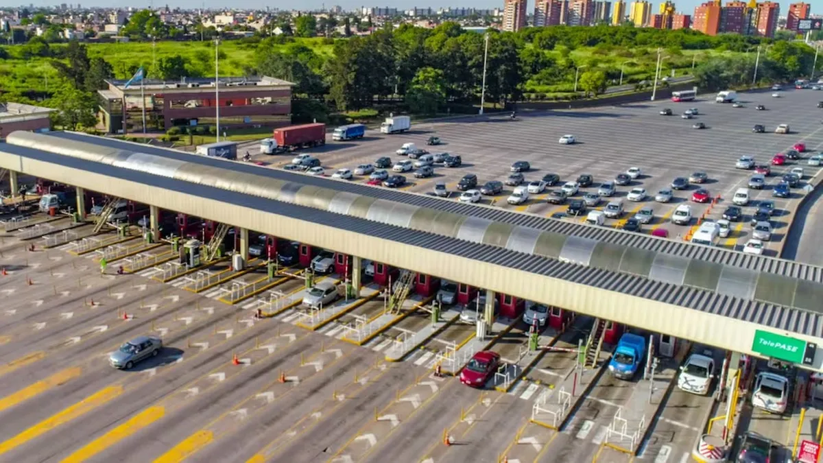 El Gobierno firmó los primeros contratos de rutas nacionales privatizadas y definió nuevos peajes