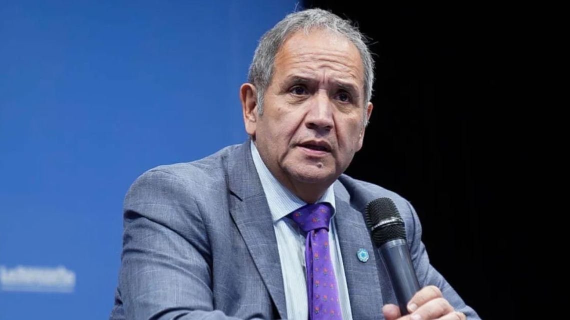 Palazzo: “Son básicamente unos delincuentes” si votan indemnizaciones en 12 cuotas