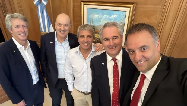 El Gobierno calificó como un “hito histórico” el acuerdo con Estados Unidos