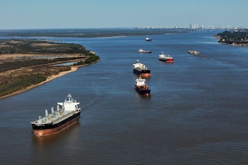 El viernes se abren los sobres de la concesión de la hidrovía: claves de una licitación estratégica