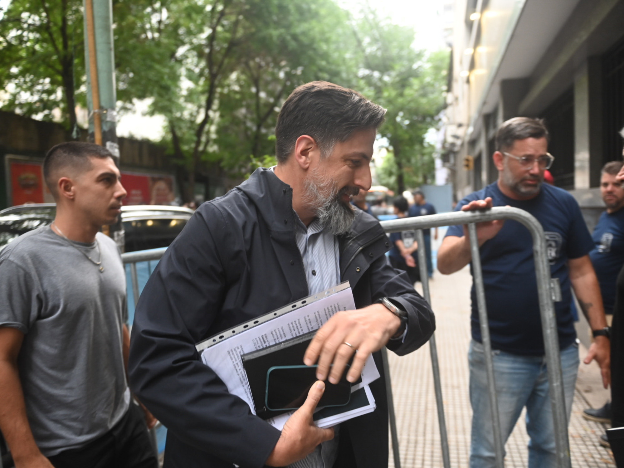 Salario docente: la oposición impulsa una ley para declarar la emergencia y sumar hasta $119 mil por cargo