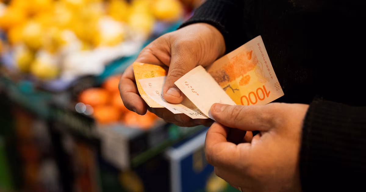 ANSES: quiénes cobran hoy, miércoles 18 de febrero de 2026 – mínima, AUH y asignación por embarazo con subas y adicionales