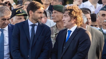 Protesta policial y la carrera hacia 2027: los desafíos que enfrenta Maximiliano Pullaro en su vínculo con Javier Milei