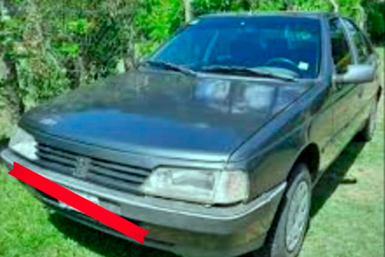 Roban auto a maestra de Concordia mientras ella estaba en la escuela