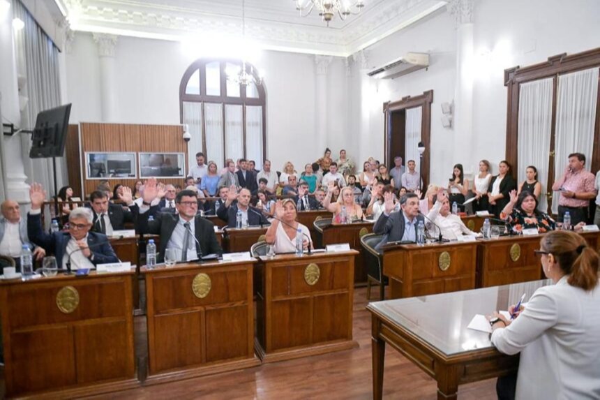 Cruce entre senadores del PJ y Juntos por Entre Ríos por la OSER y el informe de la sindicatura