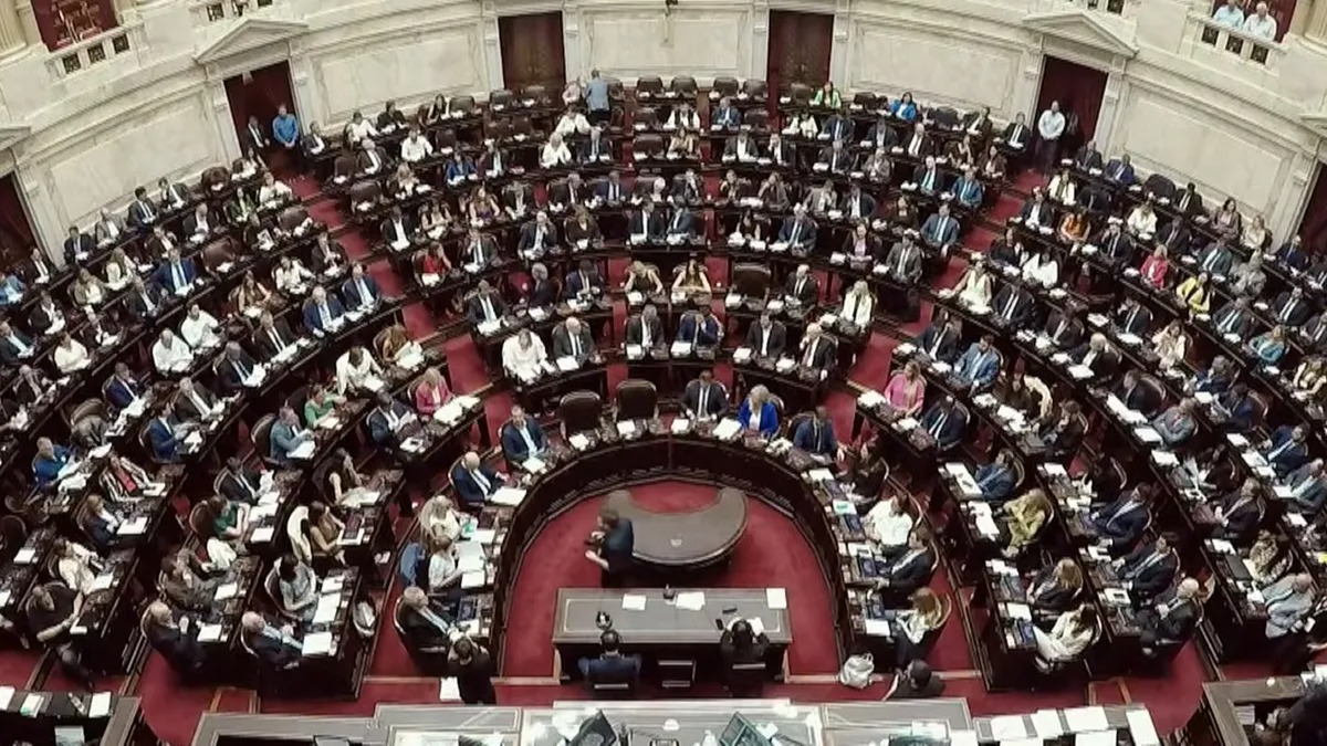 Diputados de la oposición exigen suspender la recategorización de oficio a monotributistas
