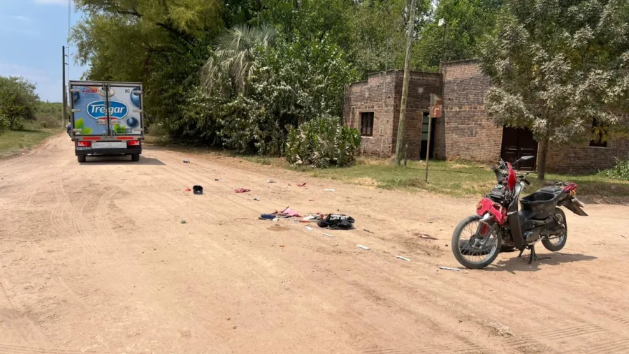 Choque en Colón pone en debate la seguridad vial: joven de 32 en terapia e niño de 11 derivado a Paraná