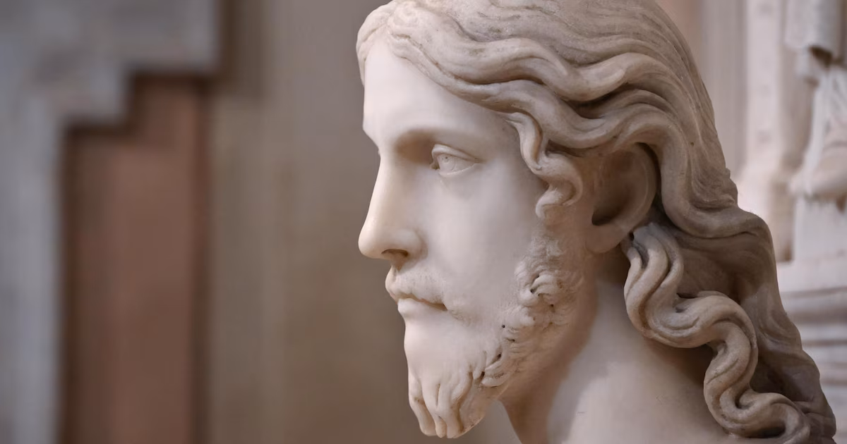 Política y patrimonio: posible atribución a Michelangelo de un busto de Cristo provoca choque internacional