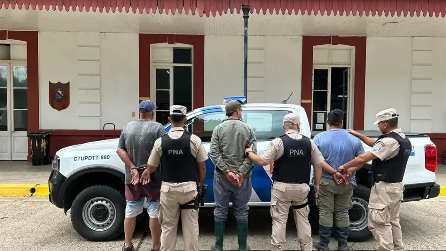 Concejal detenido por caza furtiva cerca del Parque Natural Islas y Canales Verdes sacude al poder político