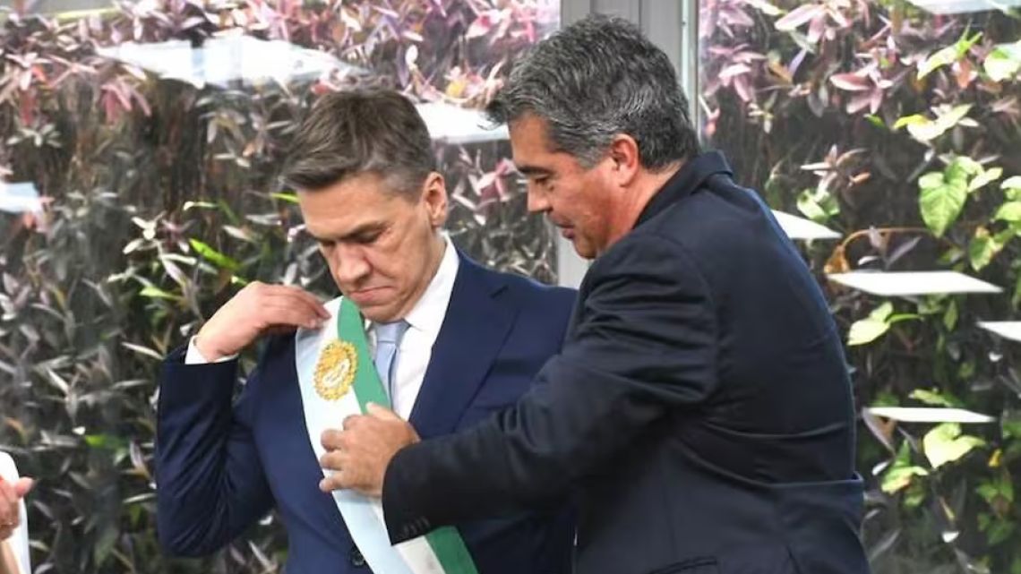 “Coquito, devuelvan la plata”: el fuerte cruce entre Zdero y Capitanich en redes