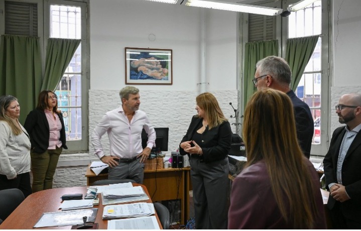 Frigerio supervisó la puesta en valor de la sede central del Copnaf en Paraná