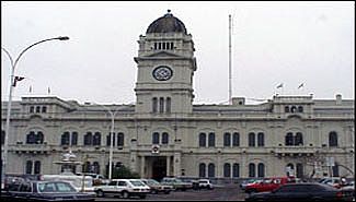 El gobierno promete atención de los servicios esenciales