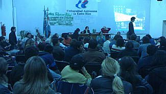 Docentes aceptaron la realización de concursos abiertos y de oposición