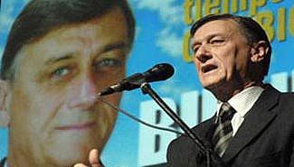 Binner calificó de usureros a los frigoríficos de pescado