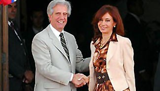 Gestos de distensión entre Vázquez y Cristina