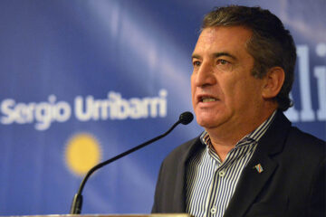 Urribarri dio el por qué del Partido de la Victoria