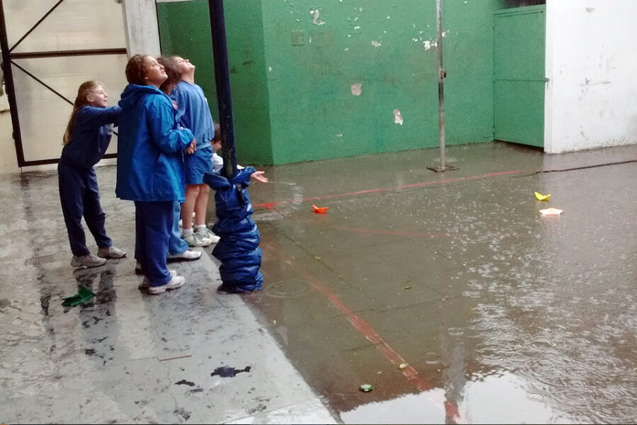 No habría más perdón de faltas por lluvia