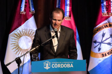 Bordet al frente de la Región Centro pide esfuerzos a Macri