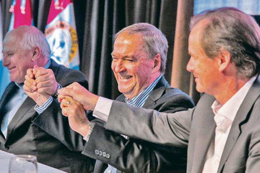 FMI: Región Centro reclamó a Macri “compartir esfuerzos” (declaraciones del gobernador de Entre Ríos)