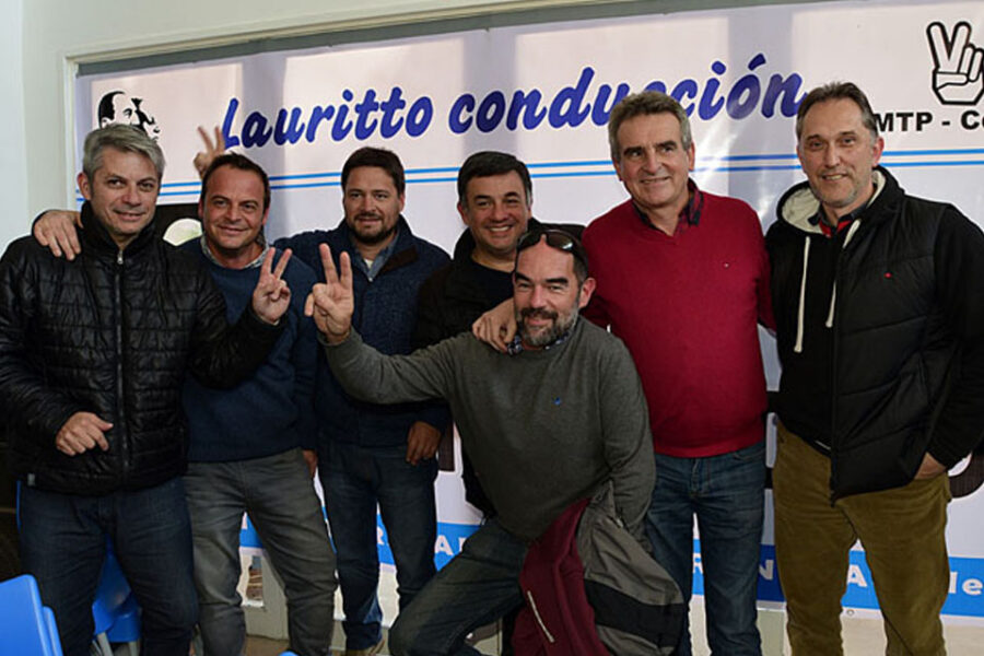 Rossi pidió unidad del peronismo para enfrentar a Macri