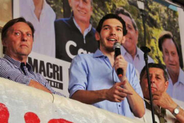 Gainza se diferencia y toma licencia