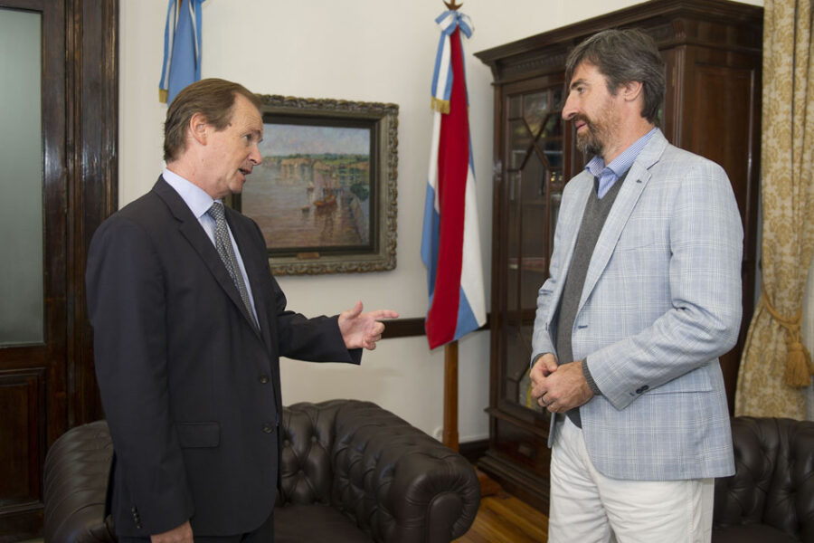 Bordet exhibe la llave del desdoblamiento en el Senado