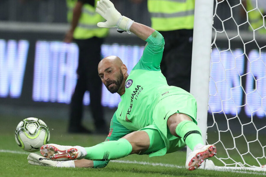 Una alegría para Willy Caballero, después del fatídico error en el Mundial (el entrerriano fue clave en el triunfo del Chelsea)