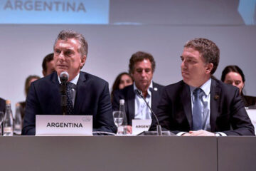 El flamante gabinete que armó Macri sale a defender la gestión en plena crisis (referencia al entrerriano Etchevehere)