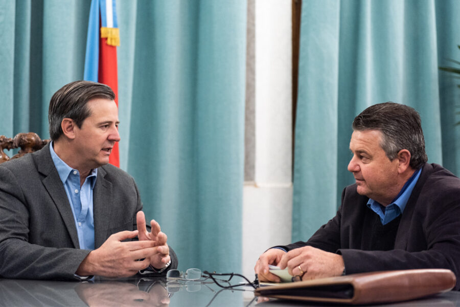 Bahl gestiona con vecinalista ex aliado de Cambiemos