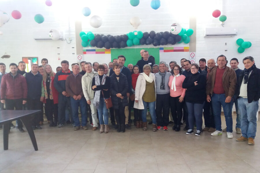 El multipartidario Zacarias lanzó a Frigerio gobernador