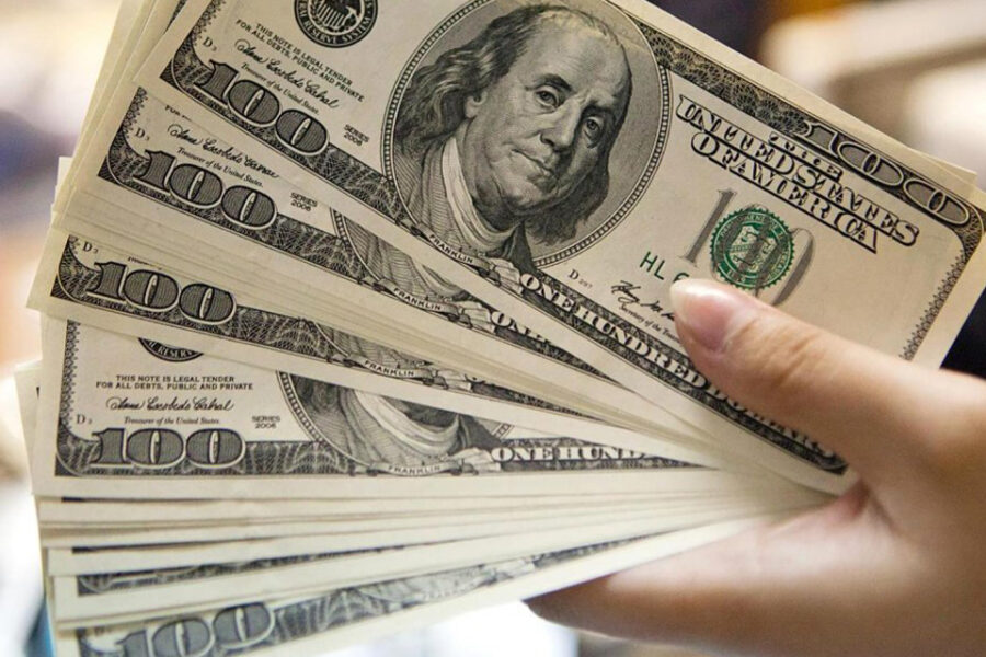 El dólar pasa los $40