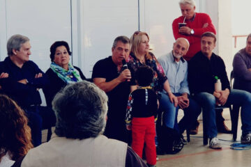 Urribarri respalda a gremios y despedidos