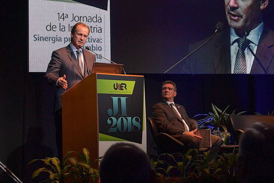 Bordet pidió a empresarios que sostengan los empleos