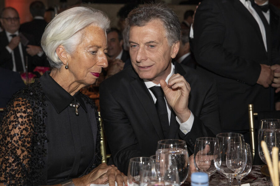 Rechazan las relaciones carnales con el FMI
